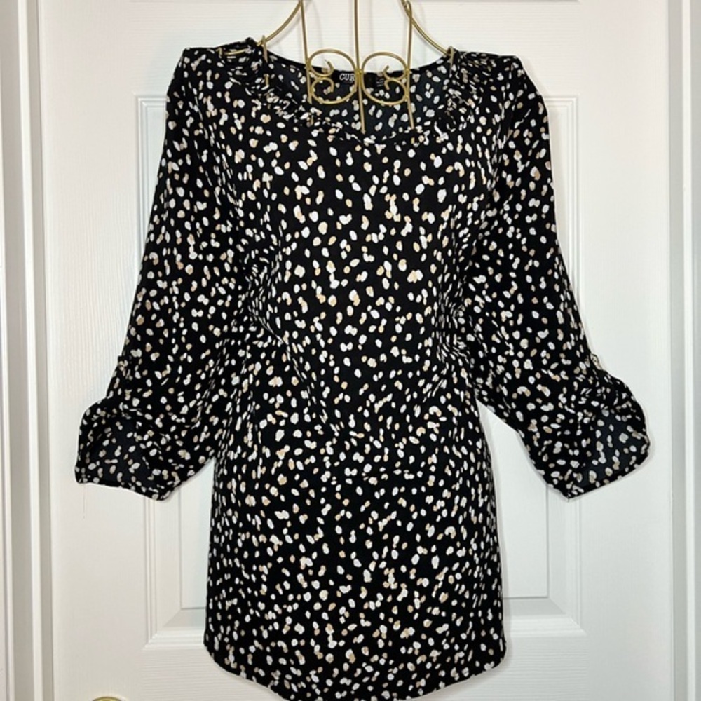 Cure Black and White Sheath Blouse with 3/4 Sleeves